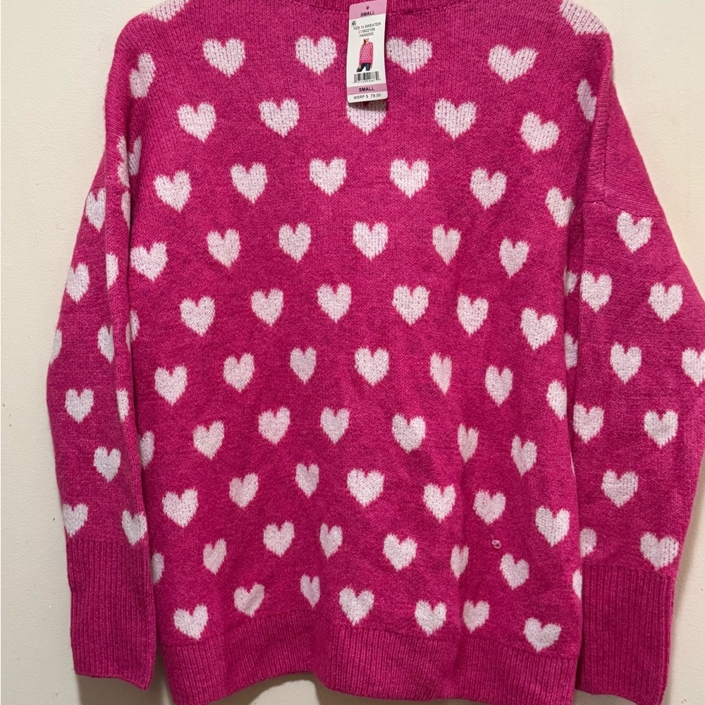NWT pink crew pullover with White hearts, Size S!